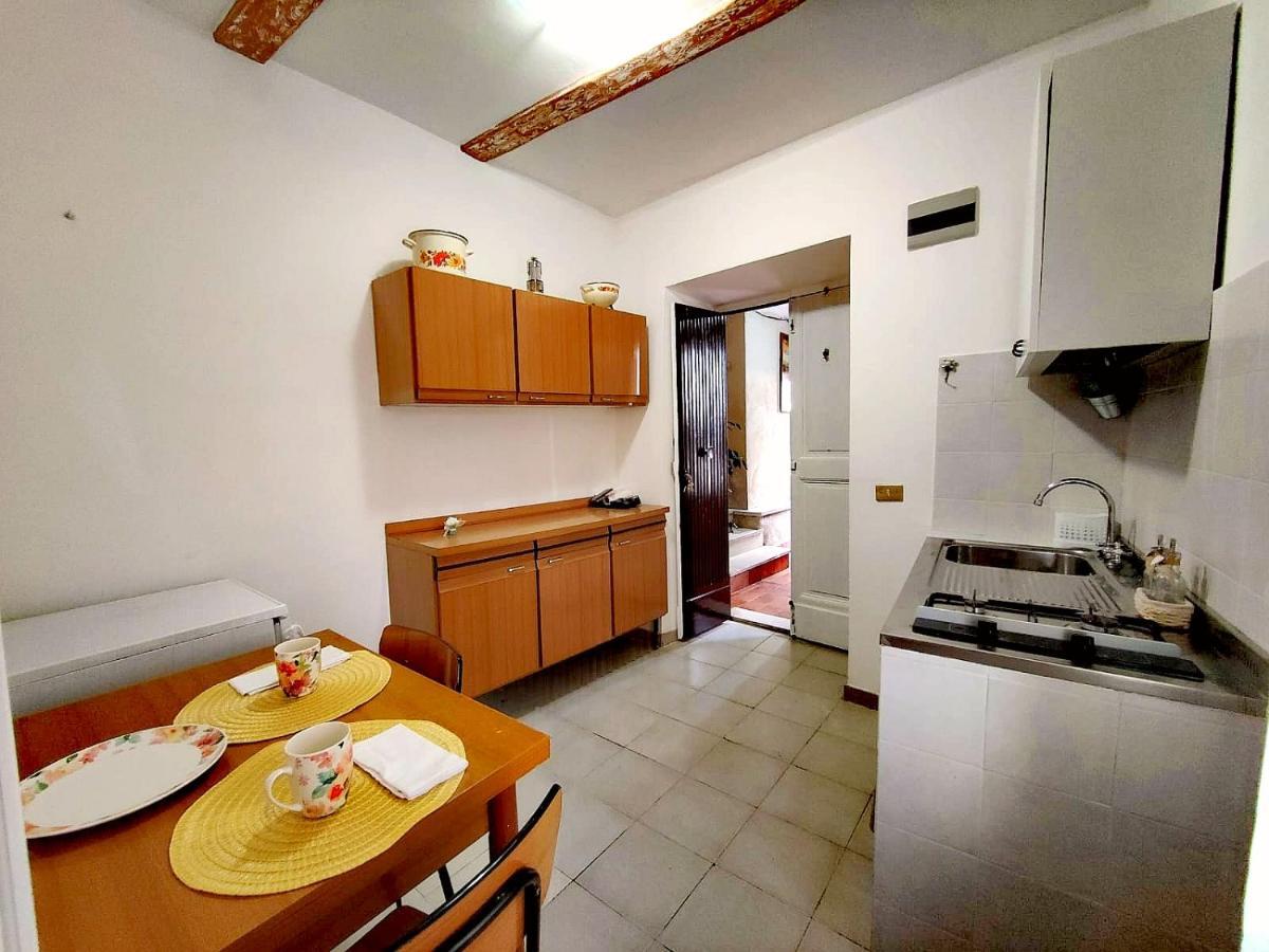La Casa In Piazza Daire Toffia Dış mekan fotoğraf